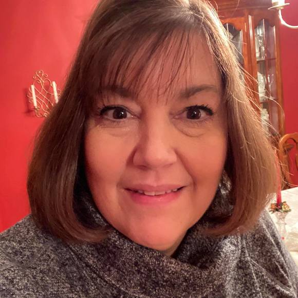 Meet your Posher, Linda - Picture 1 of 1